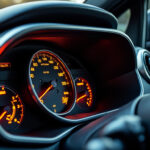 découvrez le guide complet des voyants du tableau de bord de la twingo 3 pour comprendre rapidement les alertes essentielles et assurer la sécurité de votre véhicule.